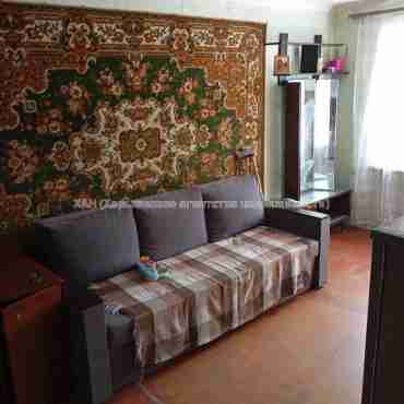 Продам квартиру, Астрономическая ул. , 2 кім., 45 м², советский ремонт 