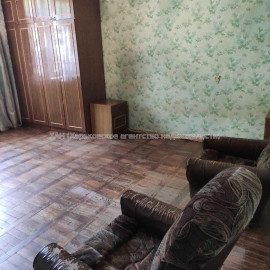 Продам квартиру, Культуры ул. , 2  ком., 49 м², косметический ремонт