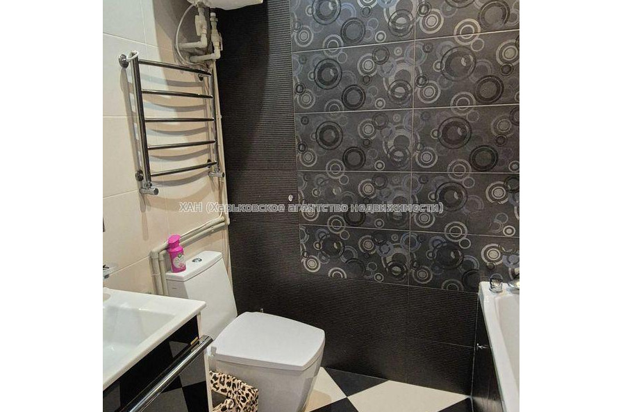 Продам квартиру, Зубарева Александра ул. , 2 кім., 55 м², евроремонт 