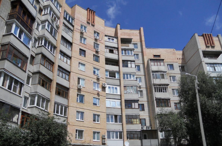 Продам квартиру, Пушкинская ул. , 2  ком., 63 м², косметический ремонт 