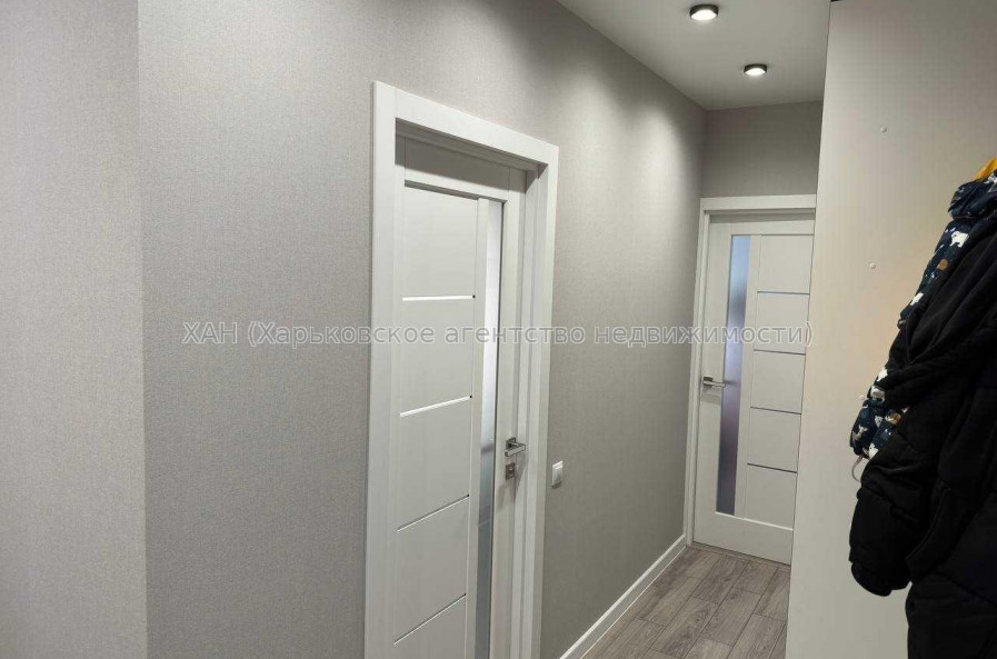 Продам квартиру, Мира ул. , 2 кім., 58 м², евроремонт 