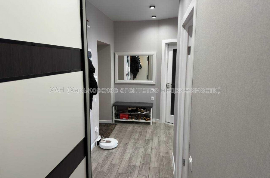 Продам квартиру, Мира ул. , 2 кім., 58 м², евроремонт 