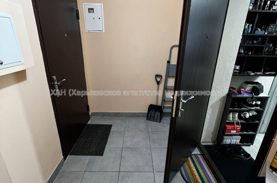 Продам квартиру, Большая Панасовская ул. , 1  ком., 24.30 м², евроремонт 