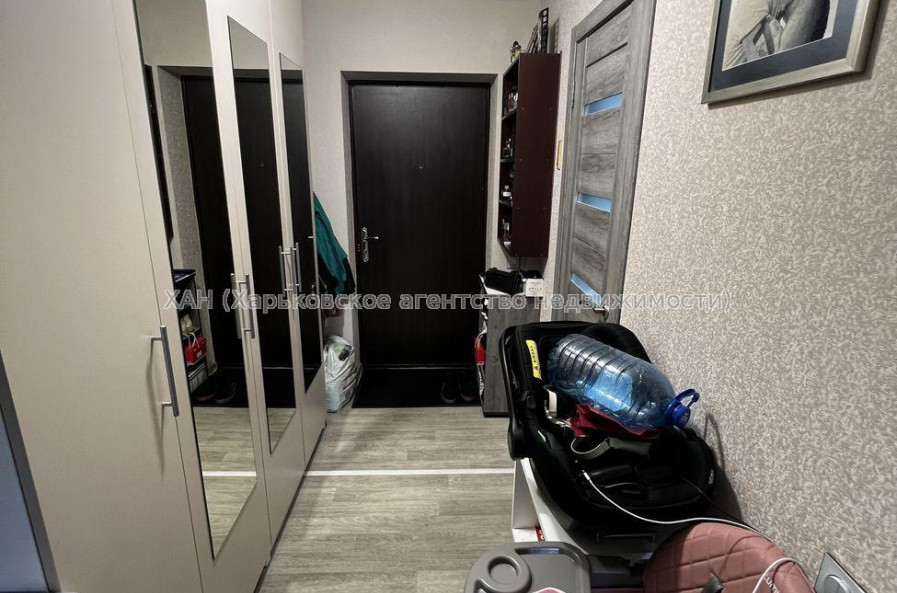 Продам квартиру, Большая Панасовская ул. , 1  ком., 24.30 м², евроремонт 