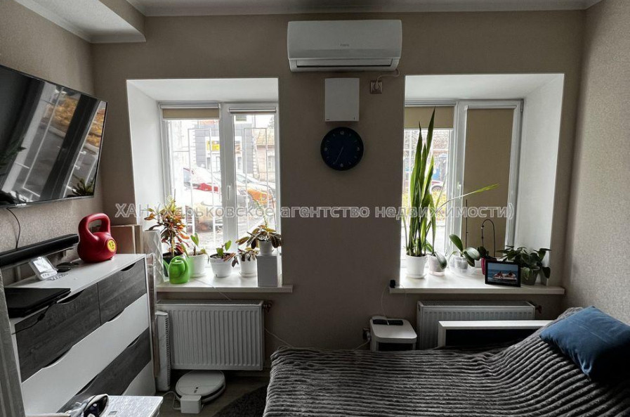 Продам квартиру, Большая Панасовская ул. , 1  ком., 24.30 м², евроремонт 