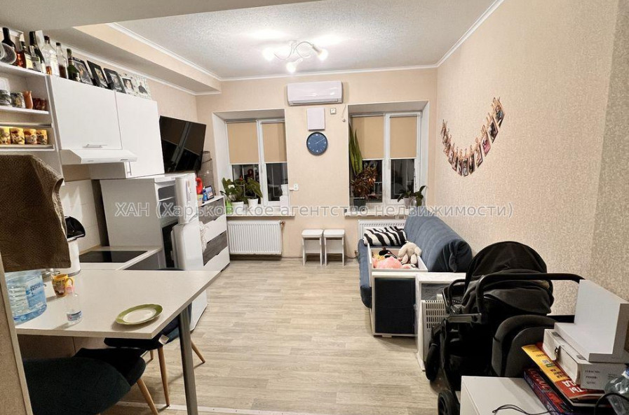 Продам квартиру, Большая Панасовская ул. , 1 кім., 24.30 м², евроремонт 