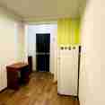 Продам квартиру, Защитников Неба ул. , 1  ком., 10.50 м², косметический ремонт 