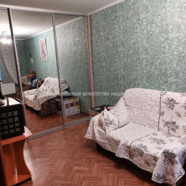 Продам квартиру, Петра Григоренко пр-т , 2  ком., 46.40 м², советский ремонт
