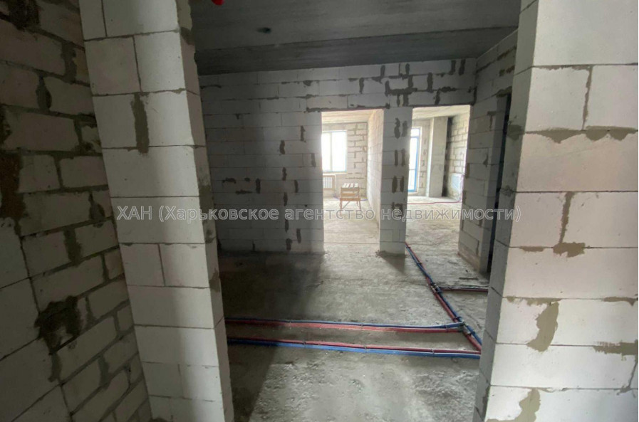 Продам квартиру, Гвардейцев Широнинцев ул. , 3 кім., 97.20 м², без внутренних работ 