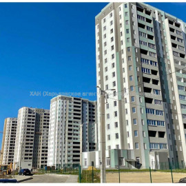 Продам квартиру, Лисаветинская ул. , 2  ком., 135 м², без внутренних работ