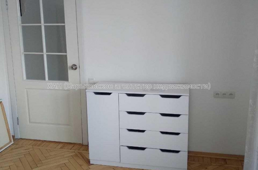 Продам квартиру, Отакара Яроша пер. , 2  ком., 44 м², капитальный ремонт 