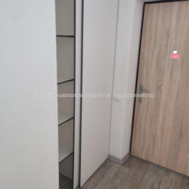 Продам квартиру, Вознесенская ул. , 1 кім., 24.50 м², евроремонт 