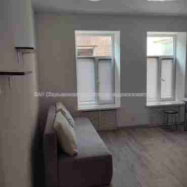 Продам квартиру, Фейербаха ул. , 1  ком., 24.50 м², евроремонт 