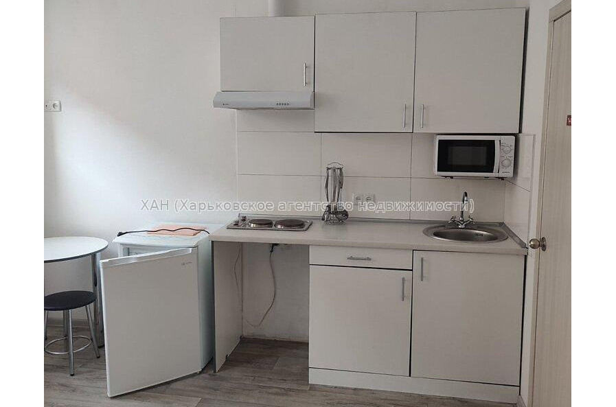 Продам квартиру, Фейербаха ул. , 1  ком., 24.50 м², евроремонт 