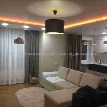 Продам квартиру, Сухумская ул. , 3  ком., 100 м², авторский дизайн 