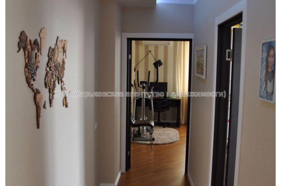Продам квартиру, Сухумская ул. , 3  ком., 100 м², авторский дизайн 