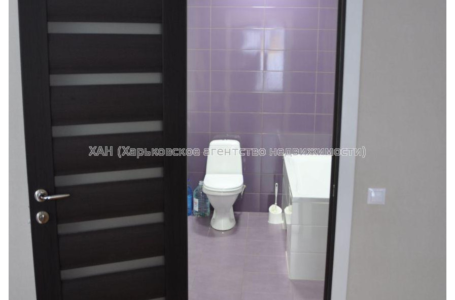 Продам квартиру, Сухумская ул. , 3  ком., 100 м², авторский дизайн 