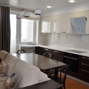 Продам квартиру, Сухумская ул. , 3 кім., 100 м², авторский дизайн  - фото 3 Продам квартиру, Сухумская ул. , 3 кім., 100 м², авторский дизайн