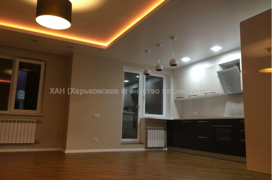 Продам квартиру, Сухумская ул. , 3  ком., 100 м², авторский дизайн 