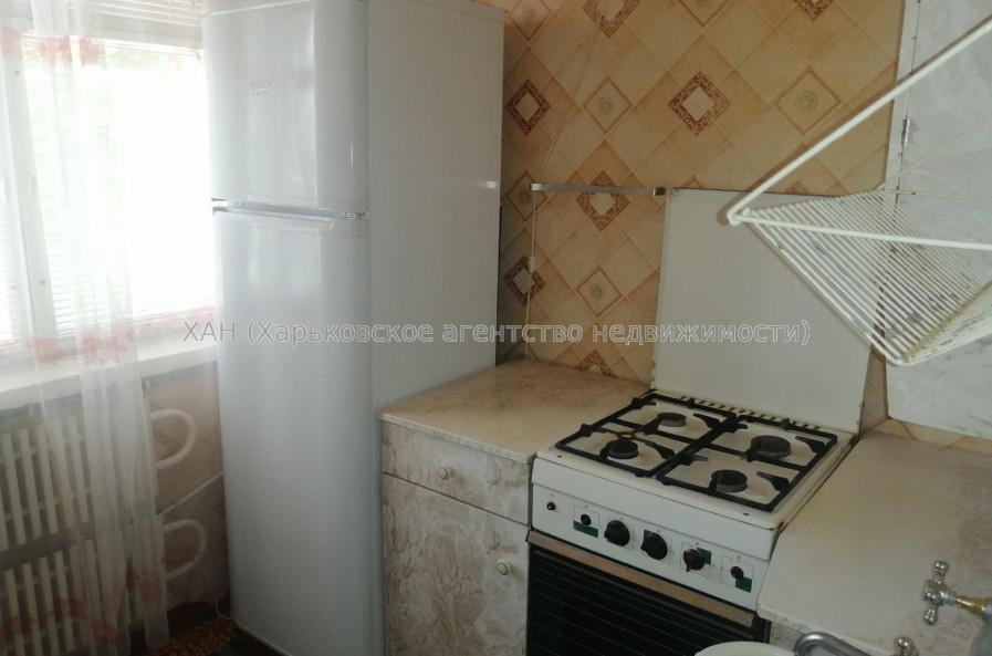 Сдам квартиру, Гвардейцев Широнинцев ул. , 2  ком., 44 м², косметический ремонт 