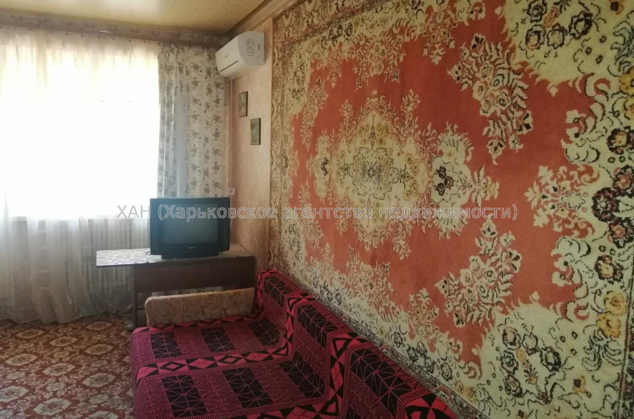 Сдам квартиру, Гвардейцев Широнинцев ул. , 2  ком., 44 м², косметический ремонт 