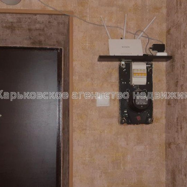 Продам квартиру, 12 Апреля ул. , 26 , 1 кім., 33 м², советский ремонт 