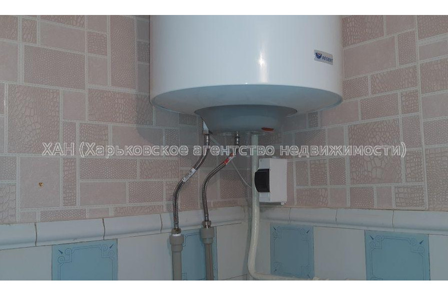 Продам квартиру, 12 Апреля ул. , 26 , 1  ком., 33 м², советский ремонт 
