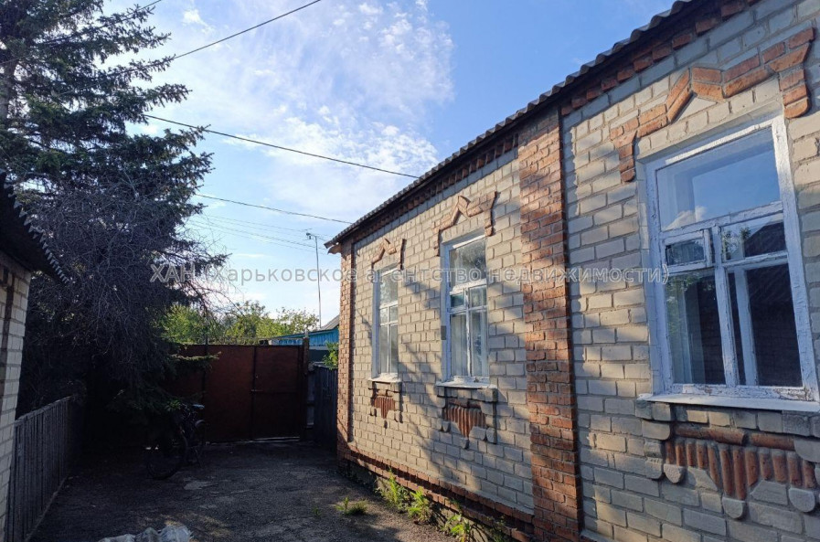 Продам будинок, Большая Жихарская ул. , 81 м², 10 соток, советский ремонт 