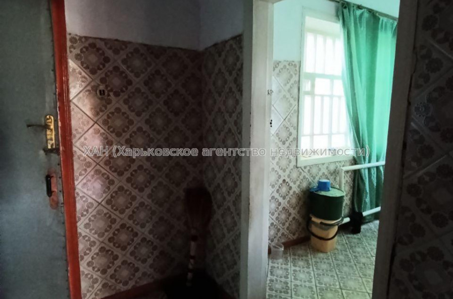 Продам будинок, Большая Жихарская ул. , 81 м², 10 соток, советский ремонт 