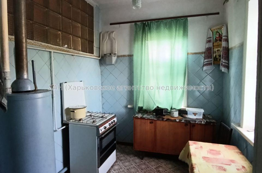 Продам будинок, Большая Жихарская ул. , 81 м², 10 соток, советский ремонт 