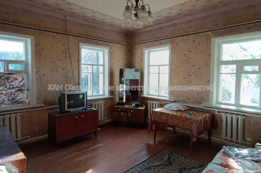 Продам будинок, Большая Жихарская ул. , 81 м², 10 соток, советский ремонт 
