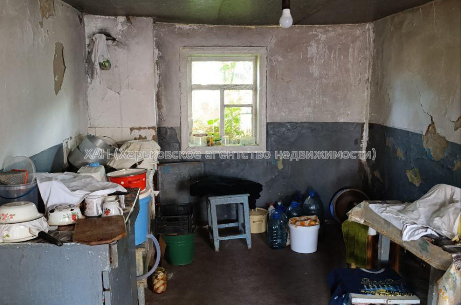 Продам будинок, Большая Жихарская ул. , 81 м², 10 соток, советский ремонт 