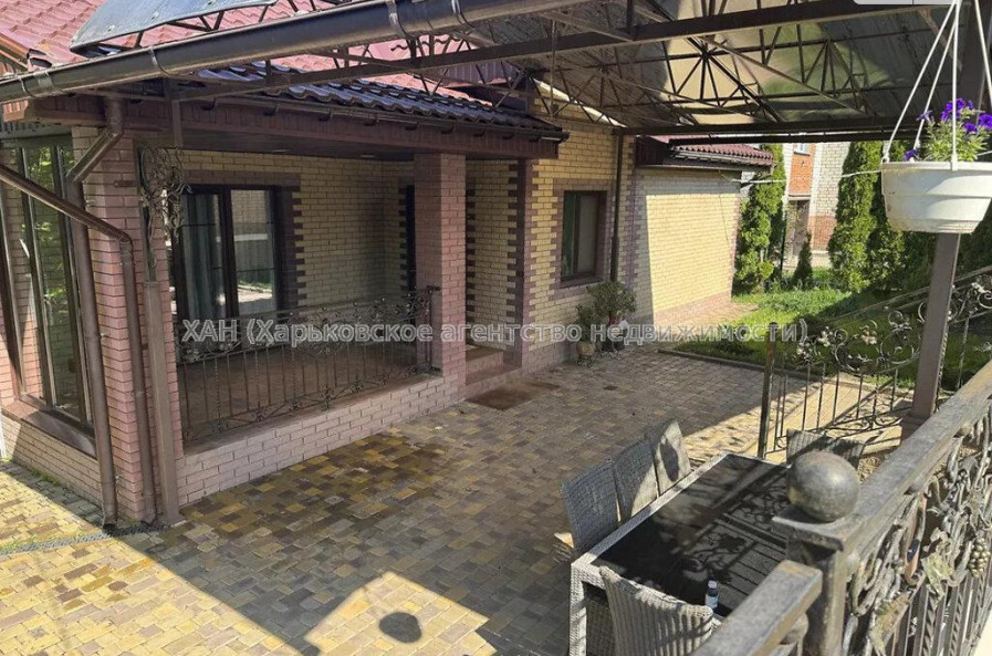 Продам будинок, 160 м², 15 соток, евроремонт 