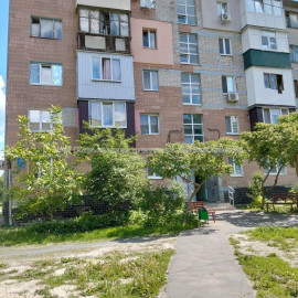 Продам квартиру, Ньютона ул. , 1 кім., 22.90 м², косметический ремонт