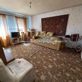 Продам будинок, Привокзальная ул. , 51 м², 7 соток, советский ремонт