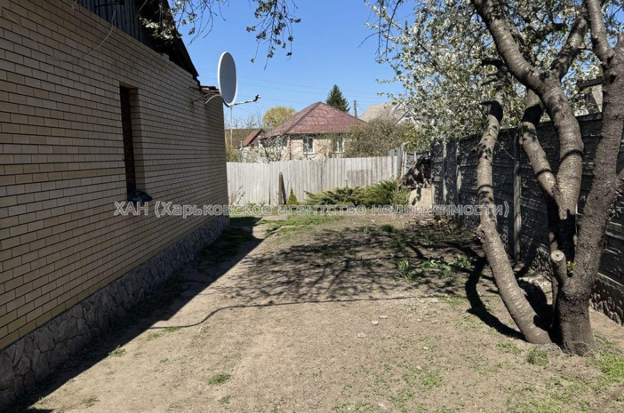 Продам будинок, Привокзальная ул. , 51 м², 7 соток, советский ремонт 