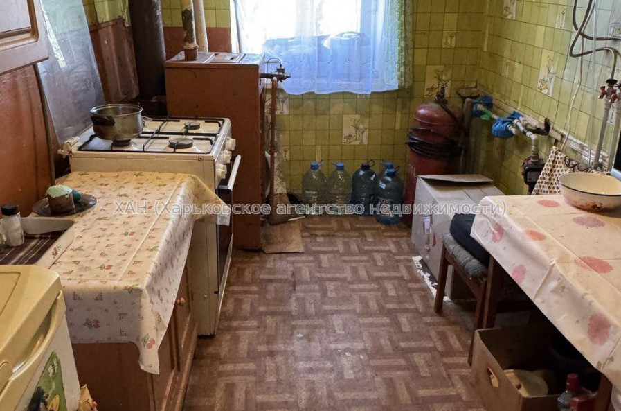 Продам будинок, Привокзальная ул. , 51 м², 7 соток, советский ремонт 