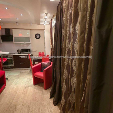 Продам квартиру, Клочковская ул. , 3 кім., 69.20 м², авторский дизайн 