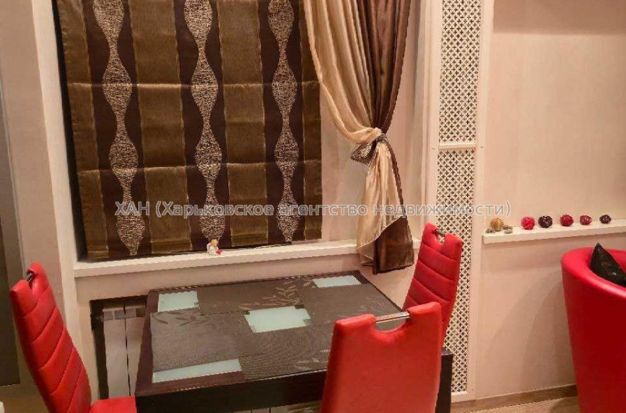 Продам квартиру, Клочковская ул. , 3  ком., 69.20 м², авторский дизайн 