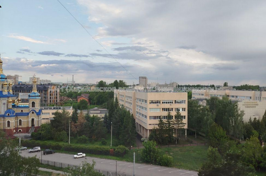 Продам квартиру, Валентиновская ул. , 1  ком., 33 м², евроремонт 