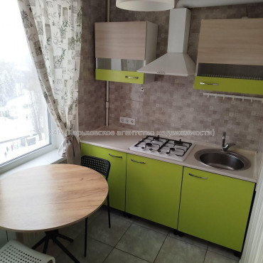 Продам квартиру, Валентиновская ул. , 1 кім., 33 м², евроремонт 