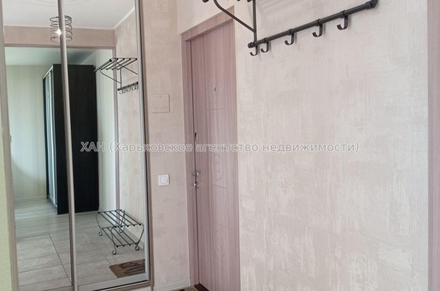 Продам квартиру, Валентиновская ул. , 1  ком., 33 м², евроремонт 