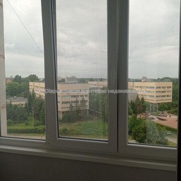 Продам квартиру, Валентиновская ул. , 1 кім., 33 м², евроремонт 