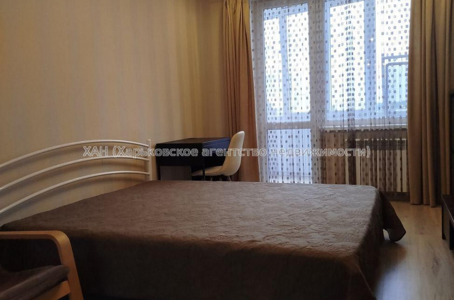 Продам квартиру, Валентиновская ул. , 1  ком., 33 м², евроремонт 