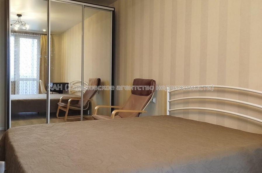 Продам квартиру, Валентиновская ул. , 1  ком., 33 м², евроремонт 