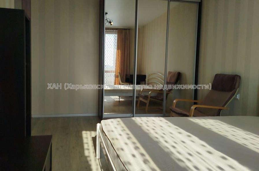 Продам квартиру, Валентиновская ул. , 1  ком., 33 м², евроремонт 