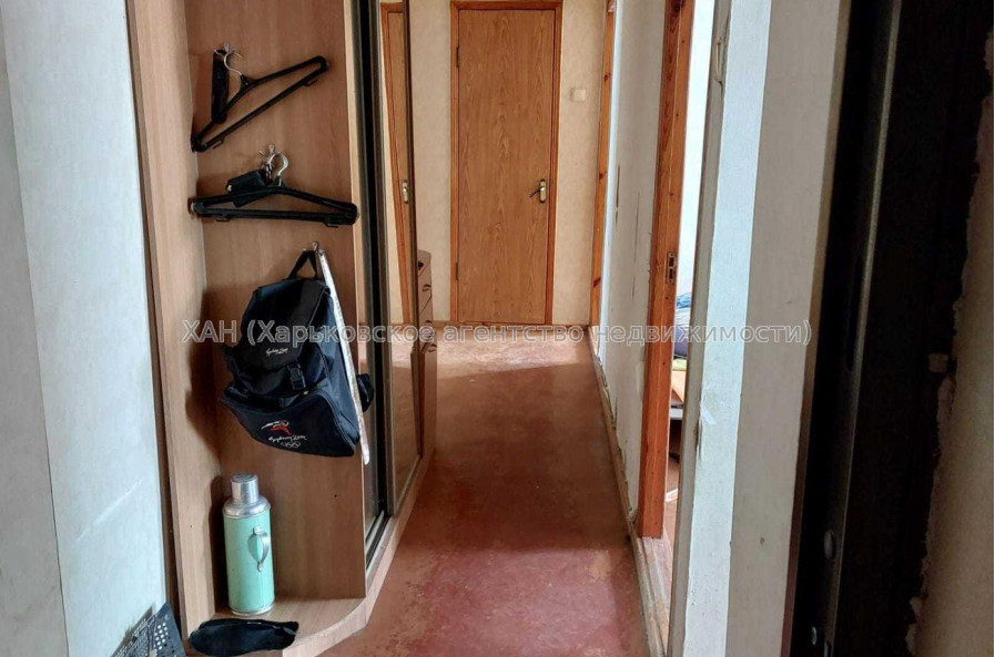 Продам квартиру, Леся Сердюка ул. , 3 кім., 65 м², советский ремонт 