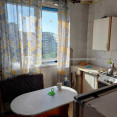 Продам квартиру, Леся Сердюка ул. , 3  ком., 65 м², советский ремонт 