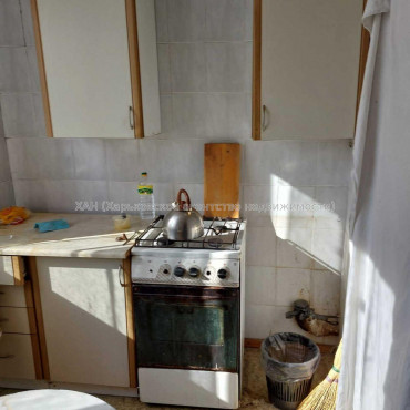 Продам квартиру, Леся Сердюка ул. , 3  ком., 65 м², советский ремонт 