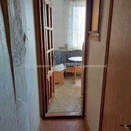 Продам квартиру, Леся Сердюка ул. , 3 кім., 65 м², советский ремонт